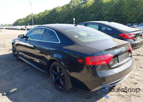 2015 Audi A5 2.0T Premium z USA, uszkodzony, nr VIN WAUMFAFR4FA059595